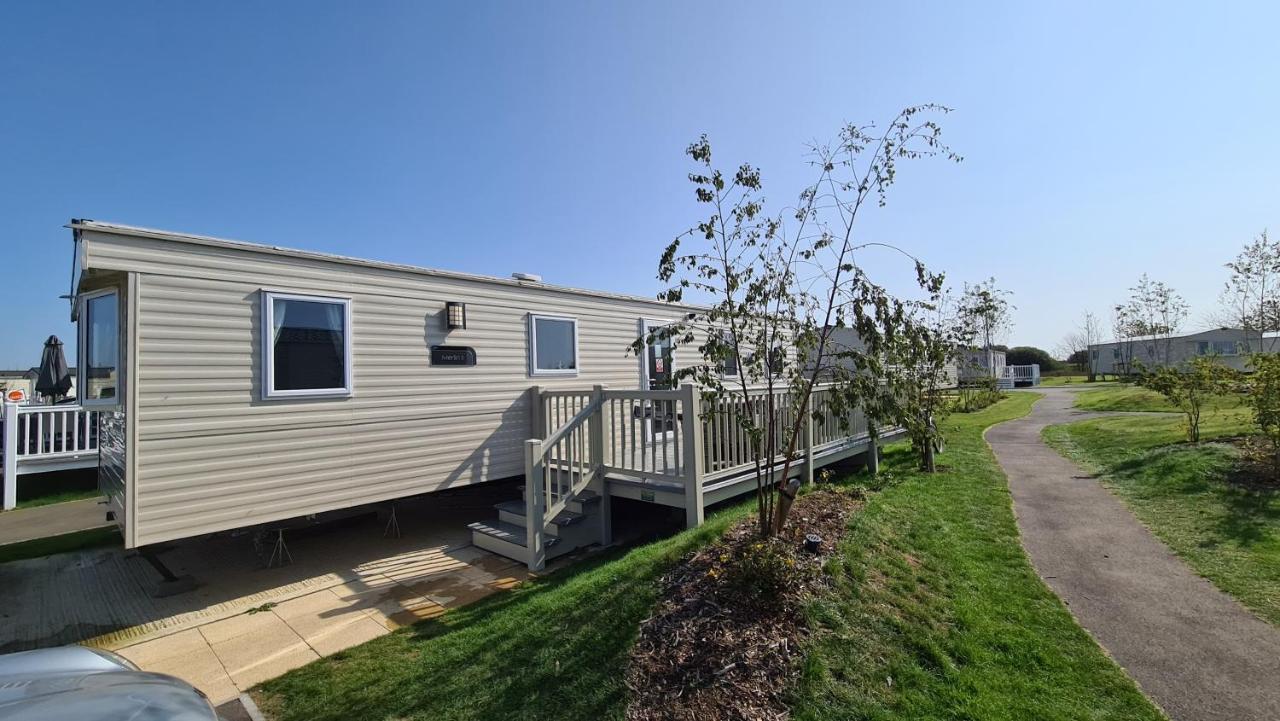 Luxury 2019 8 Berth Caravan With Hot Tub @ Tattershall Lakes Exterior foto
